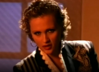 Nikada je ne biste prepoznali! Zvezda devedesetih Vanna više ne liči na sebe, godine su učinile svoje