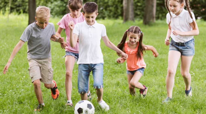 ZABRINJAVAJUĆE IZJAVE DETETA KOJE NE TREBA IGNORIŠETE: Stručnjaci upozoravaju – iza njih se možda krije ozbiljan problem