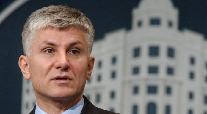 OVAKO JE IZGLEDAO POSLEDNJI DAN ZORANA ĐINĐIĆA: Vožnja od porodice do smrti trajala je 5 minuta, a samo jedna stvar bila je NEUOBIČAJENA!