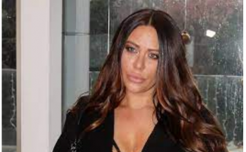 I on je napustio, sve ide nizbrdo: ANA NIKOLIĆ BEZ DEČKA – Opet sama i tera po starom!