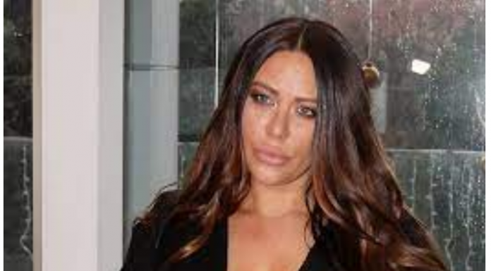 I on je napustio, sve ide nizbrdo: ANA NIKOLIĆ BEZ DEČKA – Opet sama i tera po starom!