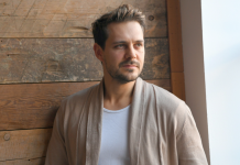 SVE MU IDE U ŽIVOTU: Veliki korak Miloša Bikovića, svi mu čestitaju: Niže uloge, uživa u očinstvu, a sada i OVO