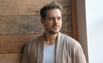 SVE MU IDE U ŽIVOTU: Veliki korak Miloša Bikovića, svi mu čestitaju: Niže uloge, uživa u očinstvu, a sada i OVO