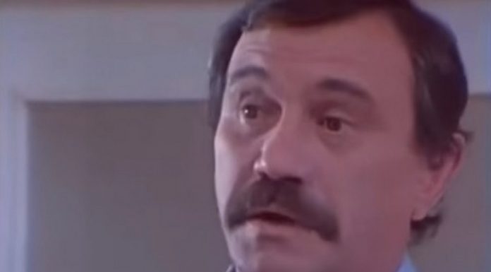 OD DEDE NASLEDIO JEDNU STVAR: Gidrin unuk je poznati šmeker koga svi znate (FOTO)