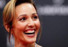 Promoviše domaće: Jelena Đoković blistala u haljini srpske dizajnerke, znamo i cenu – Ovako izgleda kad odluči da bude skupa