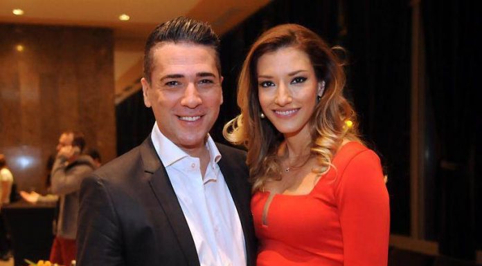 Zavirite na gala proslavu rođendana Željka Joksimovića: Najviše pažnje privukao sat na Jovaninoj ruci, ko je ovde slavljenik ona ili muž? (FOTO)