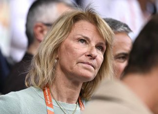 Dijana Đoković ne veruje šta vidi: Sina joj je odvela u inostranstvo, a sad se s drugim muškarcem dopisuje JAVNO (FOTO)