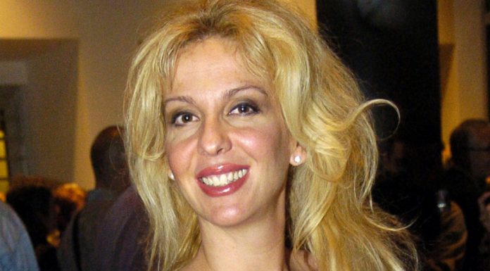 “U istom manastiru sahranjen je moj otac”: Ivana Mihić OTKRILA PLANOVE o venčanju sa dugogodišnjim partnerom (FOTO)