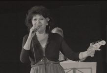 Naša pevačica je sahranila sina jedinca i druga kuća joj je postalo groblje: “PONEKAD POMISLIM DA SEBI ODUZMEM ŽIVOT”!