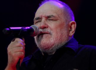 “Sa njim sam provela najlepše dane svoje mladosti!” – PRE OLIVERE, BALAŠEVIĆ NIJE MOGAO DA ZAMISLI DAN BEZ OVE PEVAČICE