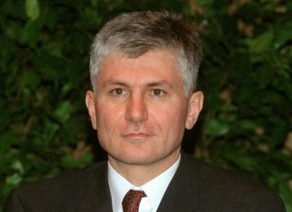 BOLNA ISPOVEST SESTRE ZORANA ĐINĐIĆA: “Ona mu je prva ljubav, zbog OVOG bio je spreman sve da ostavi”