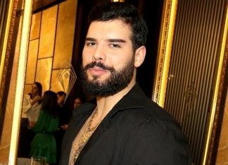 Parama kupuje sve što poželi: SRPSKI ŠEIK IZ ČAČKA ŽELI DA MU DRUGE ŽENE RAĐAJU MUŠKU DECU, DA BI NJEGOVA OSTALA ZGODNA!