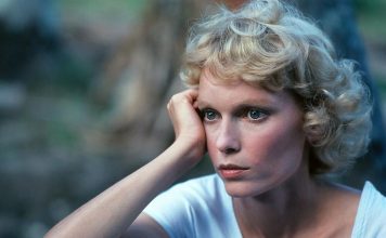 MIA JE SAHRANILA TROJE DECE I DOŽIVELA NAJVEĆI STRAH JEDNOG RODITELJA: Ovako je uspela da prihvati njihovu smrt