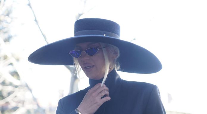 Jelena Karleuša ove reči MAJKE ne zaboravlja, njihov oproštaj SLAMA SRCA – POSLALA MI JE 13. FEBURARA U 13 H I 13 MINUTA!