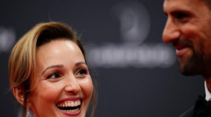 Nole je osvojio nagradu za SPORTISTU GODINE, ali su svi gledali samo u nju: JELENA dokazala svojim stajlingom zašto je jedina Srpkinja koja je dobila 3 strane u magazinu Vog