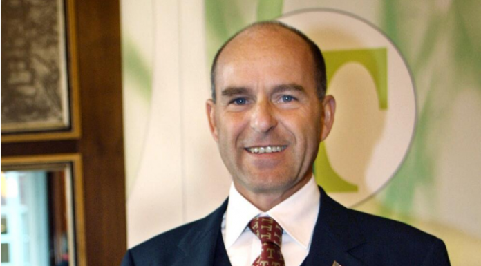 Taman kad je proglašen MRTVIM svi počinju da pričaju o LJUBAVNICI i sve se komplikuje: MILIJARDER JE PRE 3 GODINE NESTAO