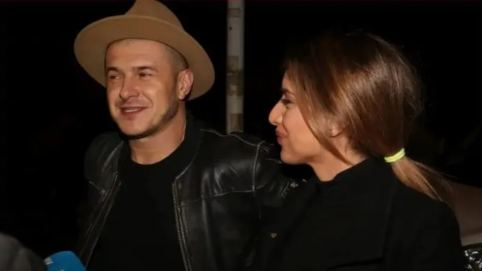 Sale Tropiko povukao radikalan potez u ljubavi… Preselila se kod njega, drže se za ruke kao zaljubljena deca