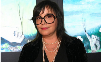 Tako se to radi! – Kaja Žutić ponela hit na nogama, Made in Barajevo, 100% vuna: “Moda u mom selu” (FOTO)