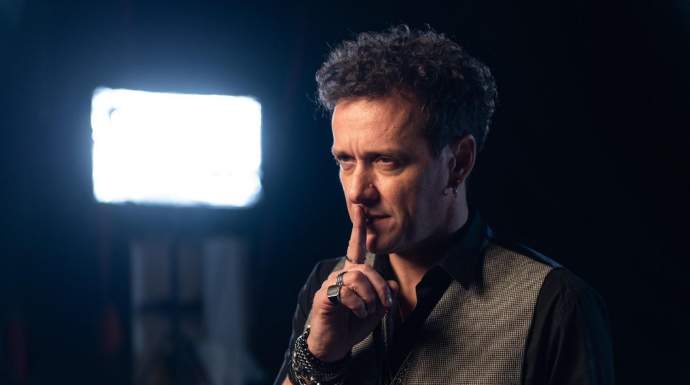 OVO JE SAMIRA, SUPRUGA DŽENANA LONČAREVIĆA: Evo šta je imala da poruči o RAZVODU od pevača, spomenula njihovu decu!