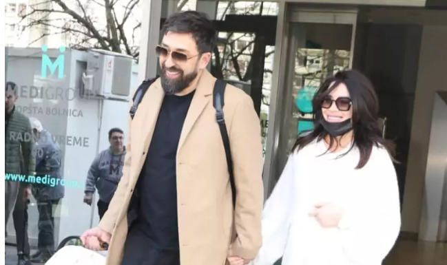 Tek je napunio mesec dana, a već je očigledno na koga liči Minin i Ognjenov naslednik: Fotografije ne lažu (foto)