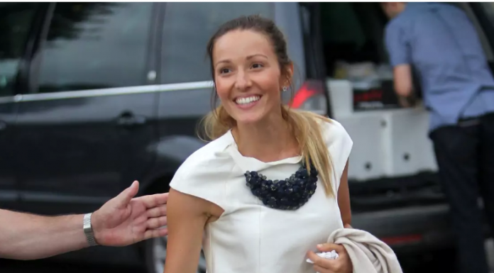 Mnogima će suze će poteći, sad je sve jasno – JELENA Đoković na Dijaninoj slici napisala šta zaista misli o njoj!