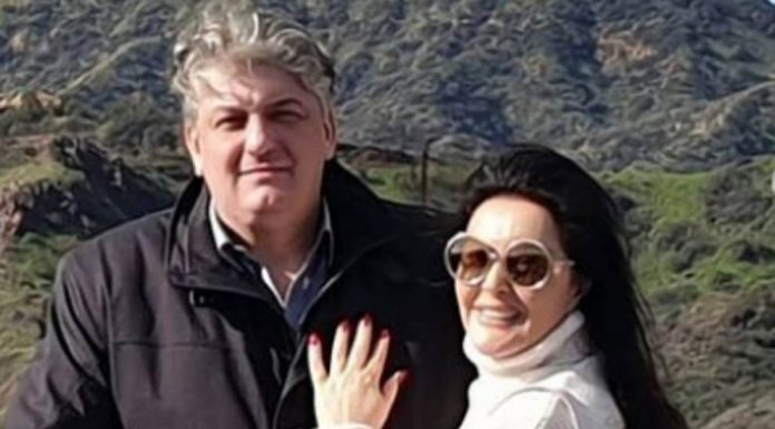 ONA je sada zvanično naša najbogatija narodna pevačica, posle RAZVODA DRAGANE I TONIJA: Ima i dvorac i milione