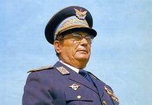 Kad je Maršal čuo taktove PRVE pesme uradio OVU STVAR: KULTNA GRUPA “BIJELO DUGME” SVIRALA TITU TAČNO 8 SEKUNDI