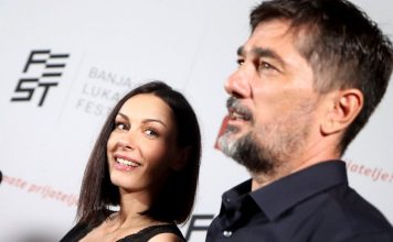 Luksuzna vikendica Slobode i Vojina prava letnja oaza, zavirite u nju: Bazen, mnogo zelenila i mir