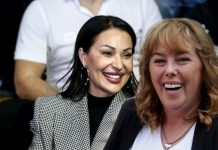 Da li se ovako dolazi u porodilište? Kodeks oblačenja ispoštovala Ceca ili Bogdanina majka Danijela, šta vi msilite?