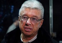 Vozio je bezobrazno skupe automobile, pa spao na gradski prevoz: Saša Popović ostao bez prebijene pare