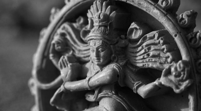 4 znaka koje u junu čekaju novčani problemi: Indijski horoskop im predviđa pozajmice, brojne brige i velike promene