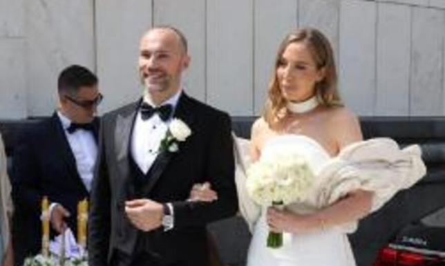 Ova prelepa žena je postigla veliki poslovni uspeh: EVO KO JE KOSANA, MLADA DAMA KOJOJ SE ACA ZAREKAO NA VEČNU LJUBAV