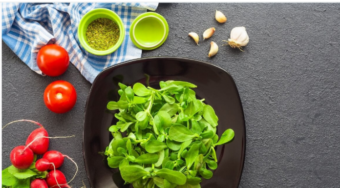 SVUDA RASTE, SVI JE ČUPAMO I BACAMO: Ova biljka nije korov, može da vas izliječi od glave do pete!