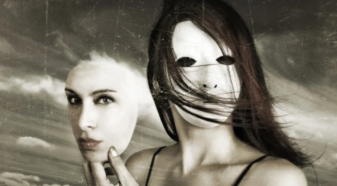 Smeškaće se i zvati vas na kafu, a onda će vam zabiti nož u leđa: 6 DVOLIČNIH HOROSKOPSKIH ZNAKOVA