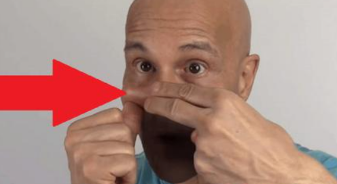 Liječnik pokazao jednostavan postupak za deblokadu začepljenih sinusa u 20 sekundi: STVARNO DJELUJE!