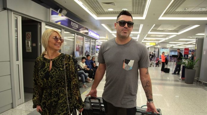 LJUBILA POZNATOG ALBANCA! Udavala se triput i tragično izgubila najveću ljubav!