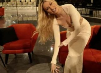 Svi gledaju u NEVERICI, da li je realno da OVO MOŽE DA URADI? RADA MANOJLOVIĆ POKAZALA NESVAKIDAŠNJI TALENAT! (FOTO)