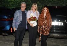 Ćerka Saše Popovića i Suzane Jovanović obradovala roditelje: Posle napuštena dva fakulteta, diploma je ipak stigla!
