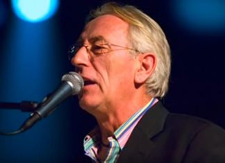 “Dok je on svaki dan menjao žene, moji su digli kredit za stan” Oliverova udovica je neverovatan odnos imala sa svekrvom