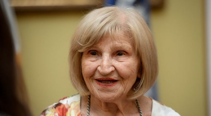 Jedan pogled na dom Mire Banjac govori kakva je domaćica, ali i kakav je njen sin majstor: Kuhinju je on napravio