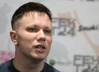 Ovo je rođeni brat Relje Popovića, krije ga zbog posebnog razloga, sad je sve otkriveno (FOTO)