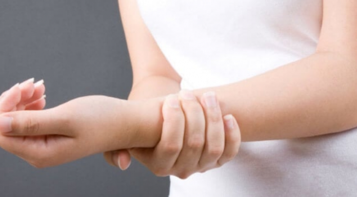 Osjećate li trnce u rukama ili prstima? Ovaj simptom služi kao važan znak upozorenja koji se ne smije zanemariti