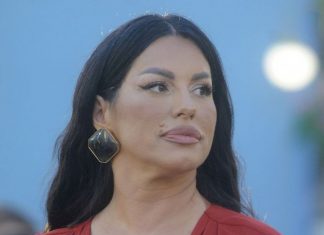 Da li biste ih obule? Seka platila sandale 21.000 dinara, a neke žene ne bi ih nosile ni da su džabe