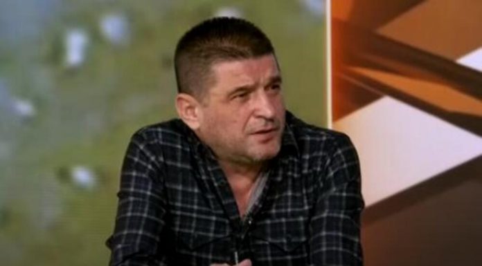 Knindža ima 6 dece i svi se iznenade kad čuju šta su završili od škole: Ćerke su lepe kao san, jedna ima ozbiljnu karijeru