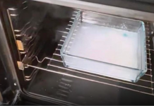 Stavite unutra i SAMO uključite rernu: Najgora prljavština će se sama skinuti!