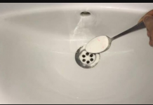 ZABORAVI ocat i sodu bikarbonu: Iskusni vodoinstalater mi je rekao kako BRZO i jednostavno popraviti sudoperu sa OVIM!