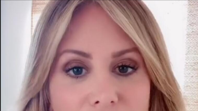 “Imam 50 godina i nijedne bore, a trik je u ovome”:Žene u čudu gledaju šta radi i pitaju se kako se one toga nisu setile