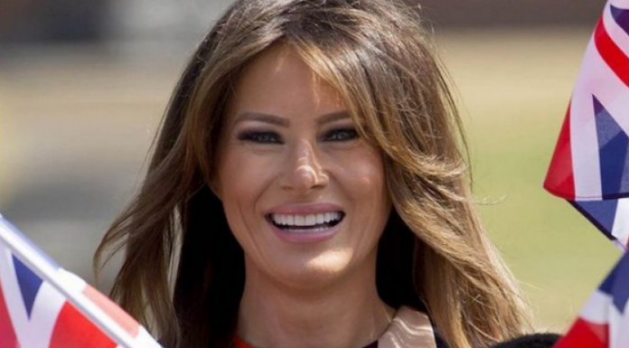 Melanija Tramp u bikiniju je kao boginja, ima 54 a zgodnija od duplo mlađih cura: Kune se u 1 vežbu za savršene obline