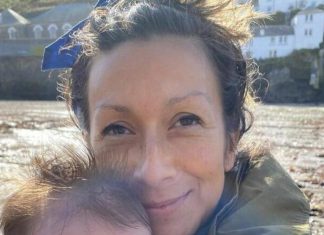 Majka je dala kao bebu strancu u autobusu i samo nestala bez traga: Desio se neverovatan obrt, život joj je sad bajka