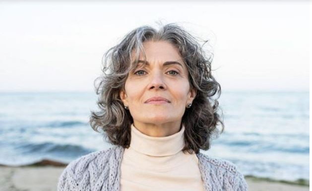 Kako razumjeti kada je žena stara: Jedna stvar koju žena radi otkriva “staru ženu” u njenom srcu